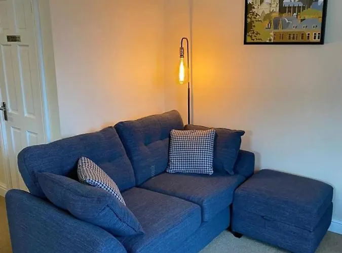 Apartment Park Crescent